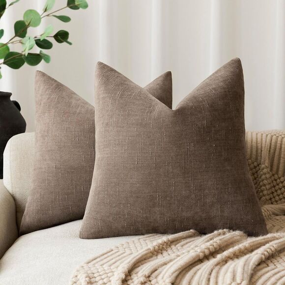 🛏️ Taupe Chenille Pillow Covers 18x18" Set of 2 - Picture 1 of 7